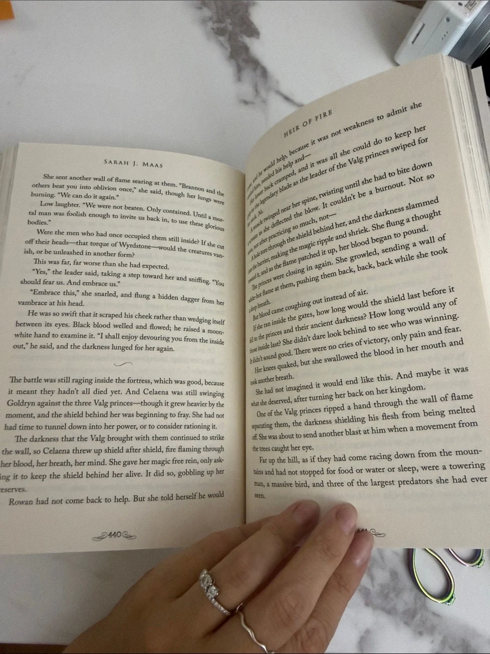 Heir of fire - Throne of glass - first paperback printing - factory miscut